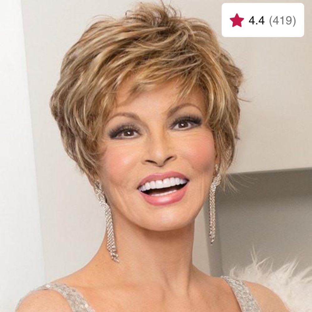 Raquel Welch “Sparkle” synthetic wig in R23 glazed vanilla